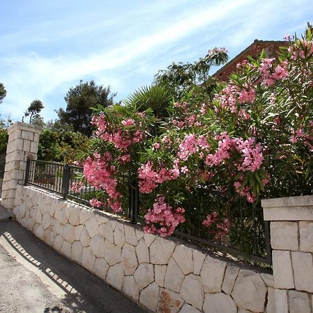 Apartment Udovicic Trogir Luaran gambar