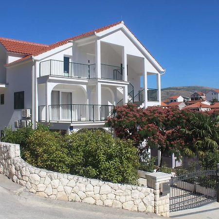 Apartment Udovicic Trogir Luaran gambar
