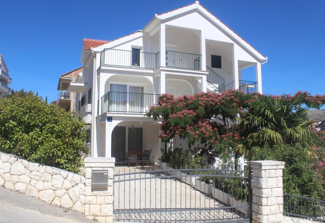 Apartment Udovicic Trogir Luaran gambar