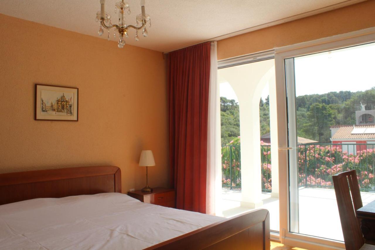 Apartment Udovicic Trogir Luaran gambar